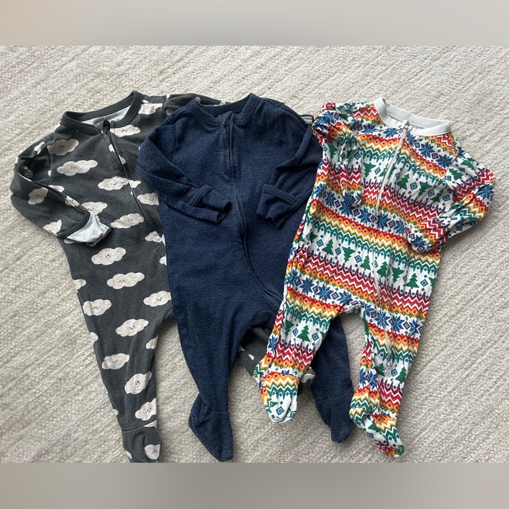 Set of 3 baby footies